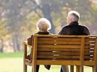 大连养老中心告诉您如何让操劳半辈子的父母安享晚年